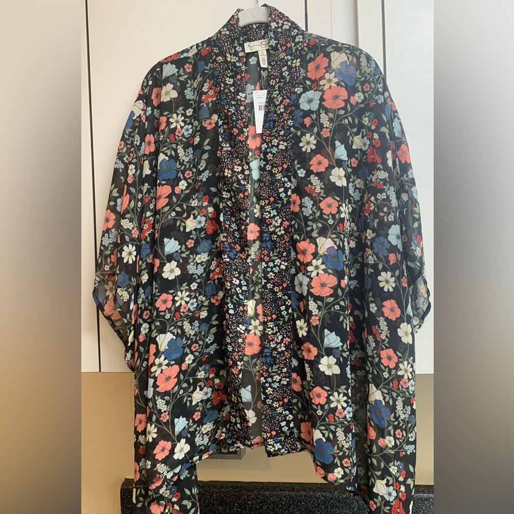 NWT Jessica Simpson Maternity Style Floral Kimono Cardigan Top Black One Size